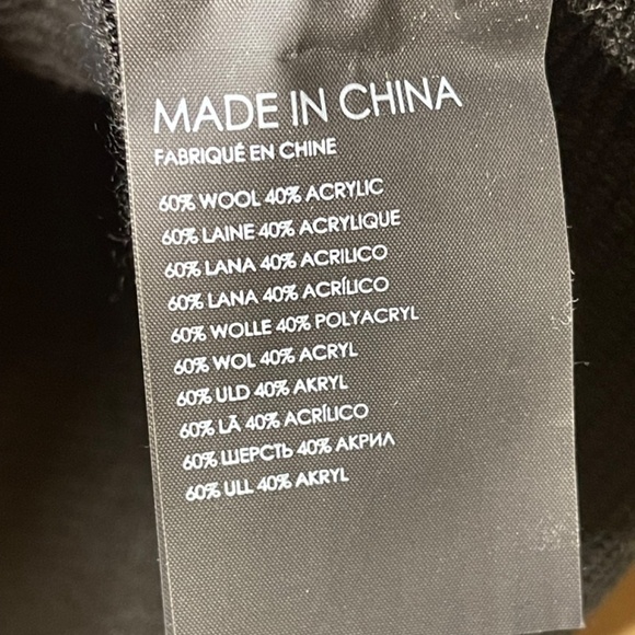 Club Monaco Black Sweater long sleeve Wool - Picture 6 of 8